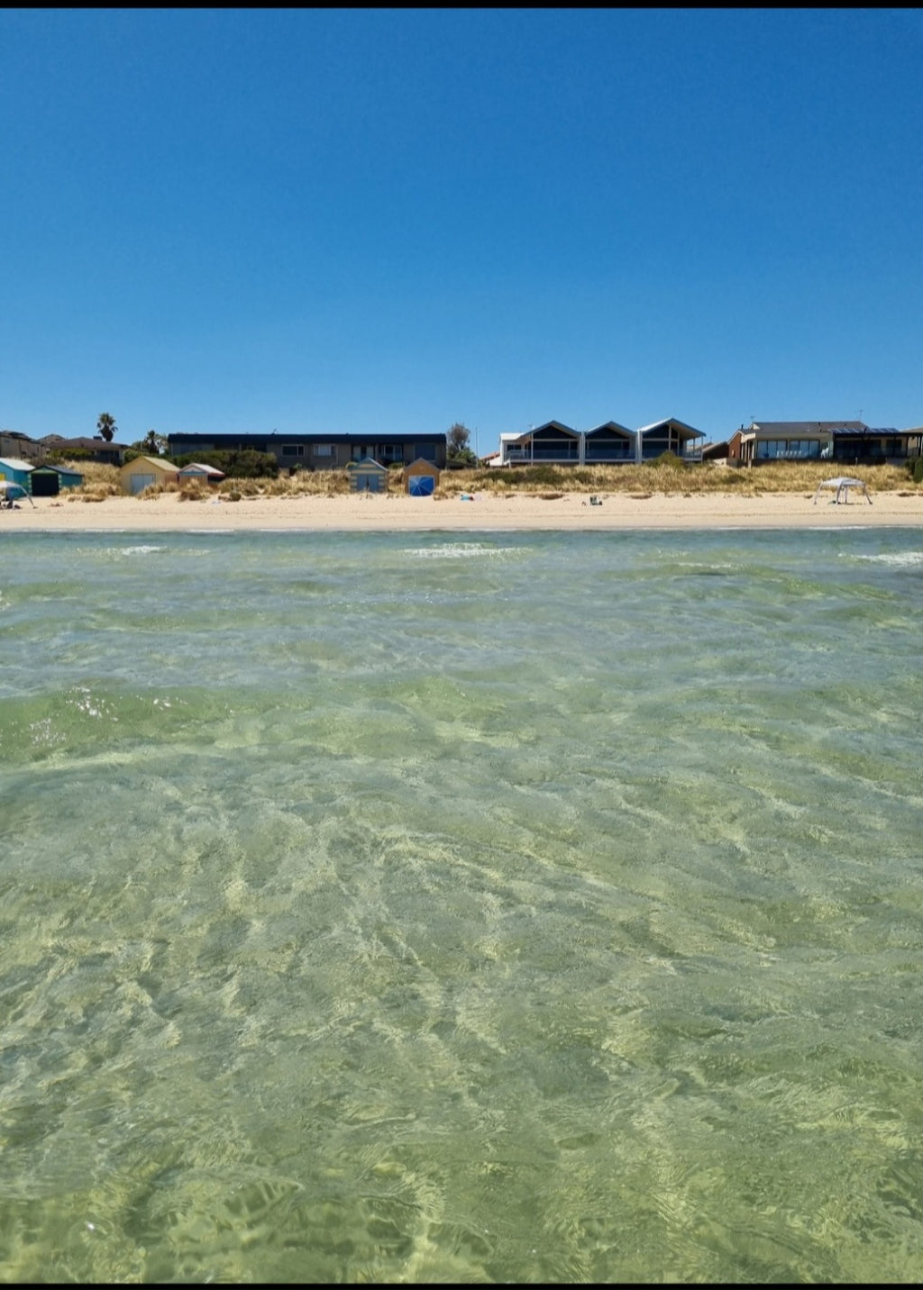 Edithvale Beach. 30 minutes from Shadow. A beautiful place to visit in Melbourne Australia